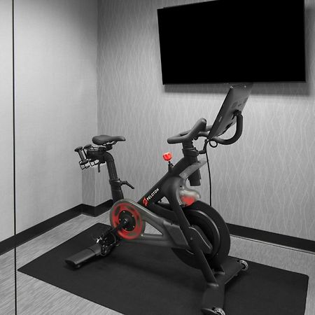Courtyard By Marriott Springfield Hotel Екстериор снимка