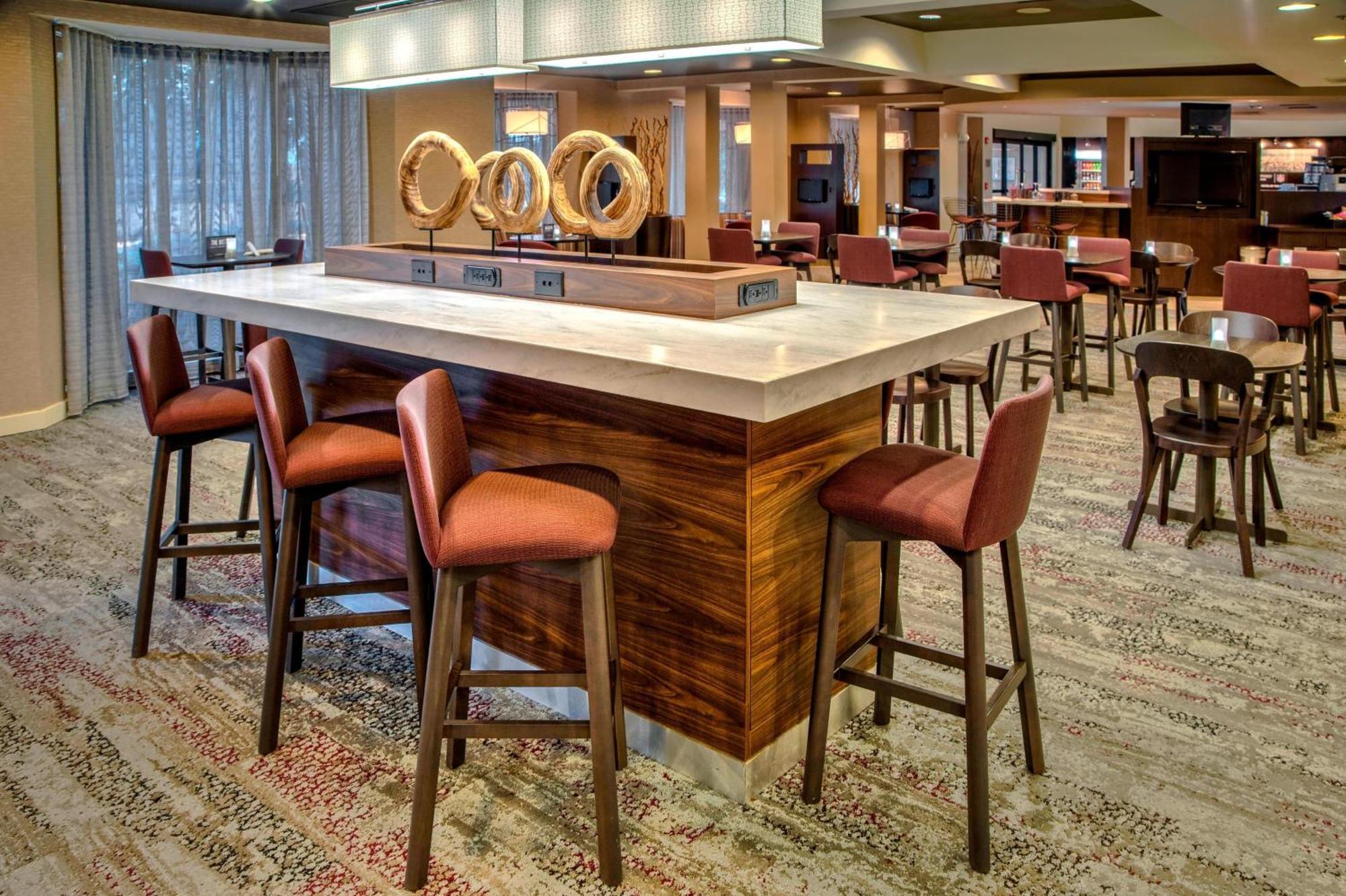 Courtyard By Marriott Springfield Hotel Екстериор снимка