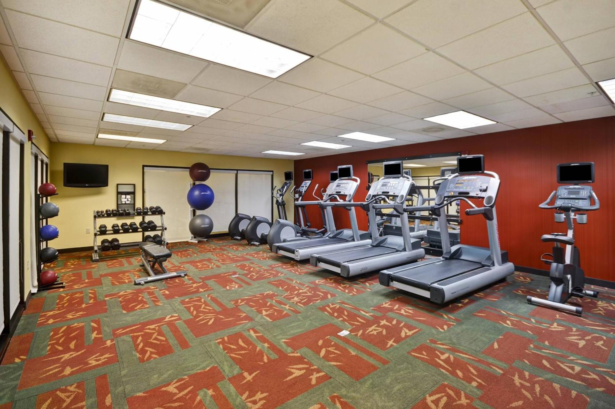 Courtyard By Marriott Springfield Hotel Екстериор снимка