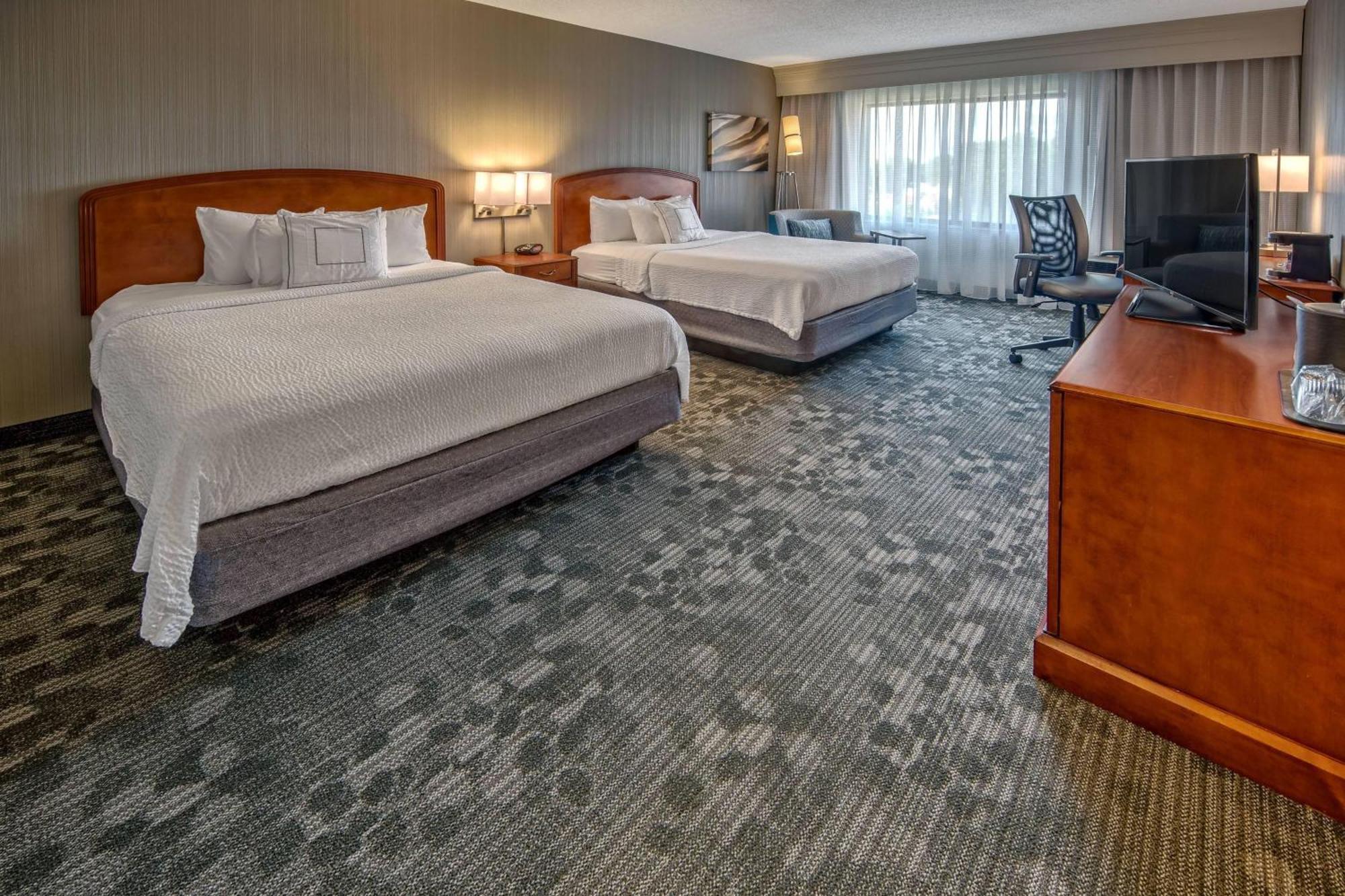 Courtyard By Marriott Springfield Hotel Екстериор снимка