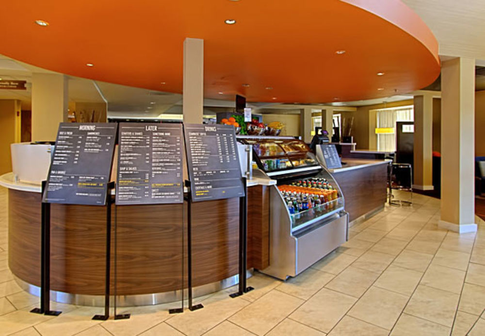 Courtyard By Marriott Springfield Hotel Екстериор снимка