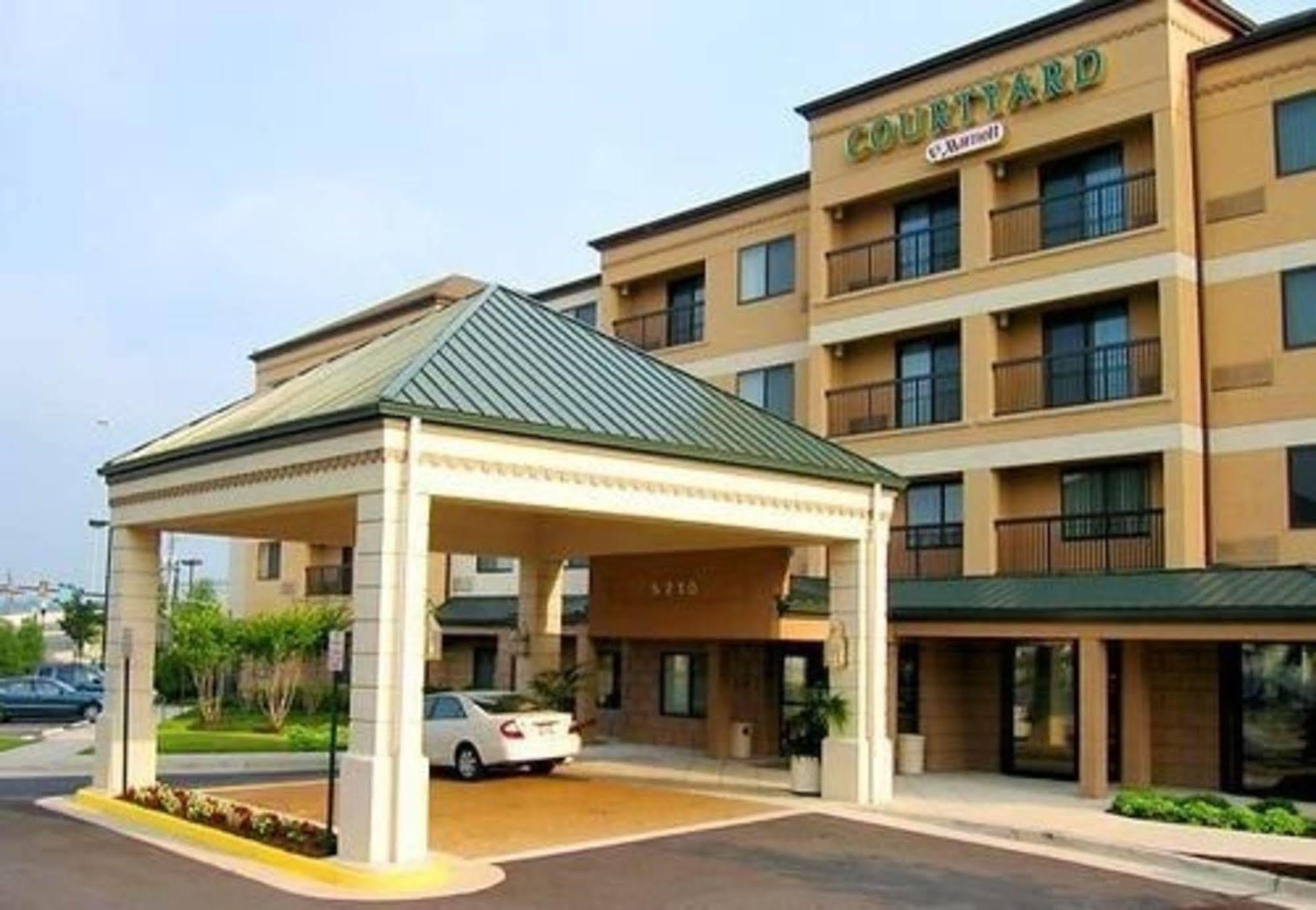 Courtyard By Marriott Springfield Hotel Екстериор снимка